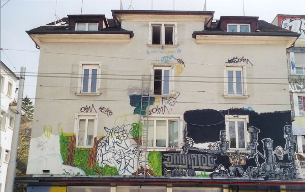 Graffiti Hausfassade